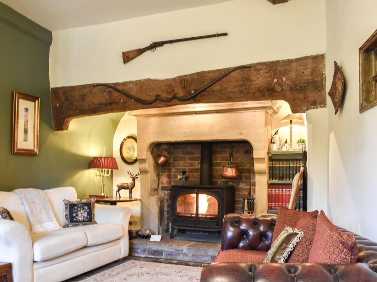 Lea Hall Farmhouse Tissington Esterno foto