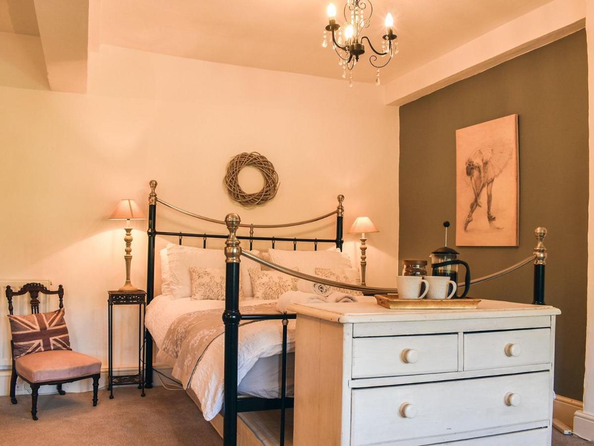 Lea Hall Farmhouse Tissington Esterno foto