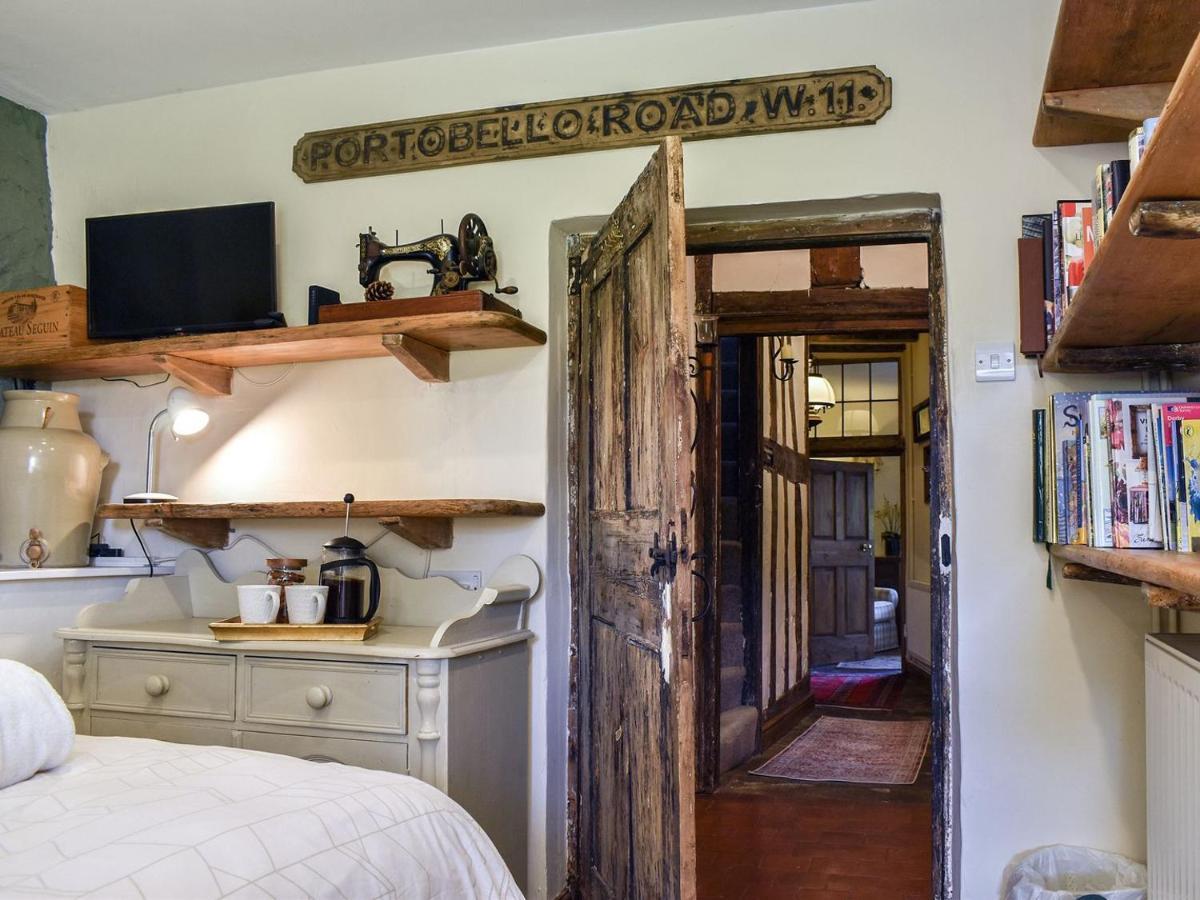 Lea Hall Farmhouse Tissington Esterno foto
