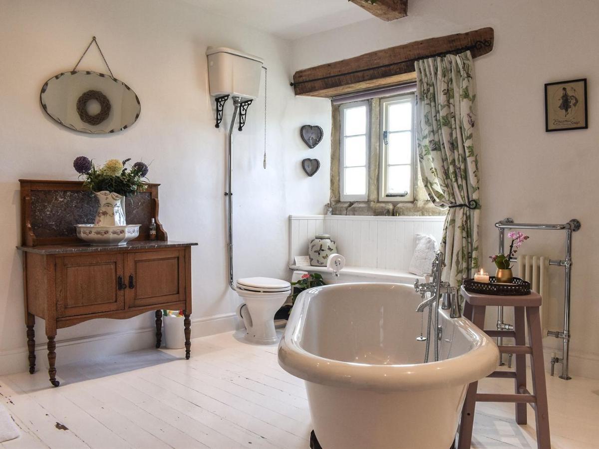 Lea Hall Farmhouse Tissington Esterno foto